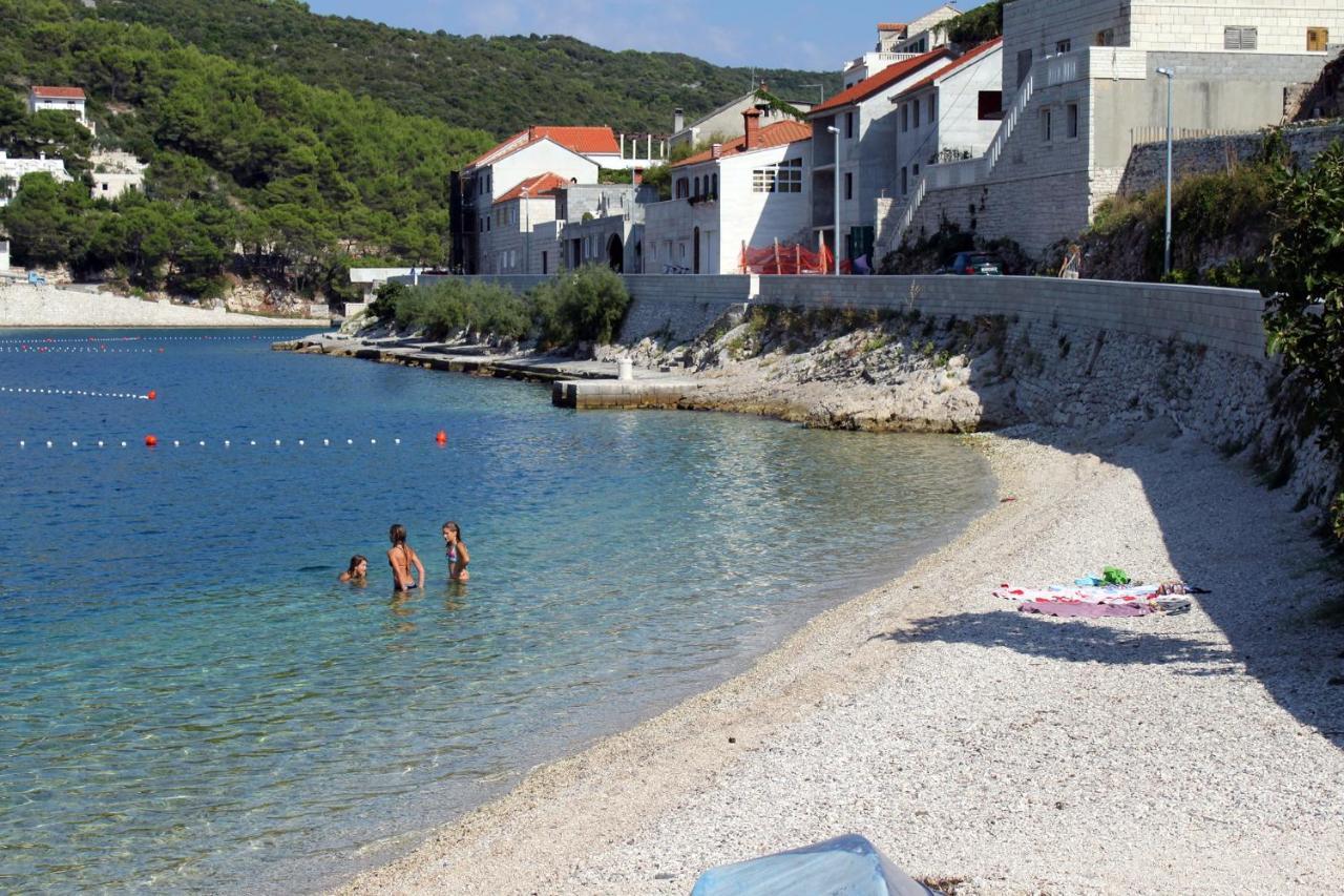Apartments By The Sea Pucisca, Brac - 770 Dış mekan fotoğraf