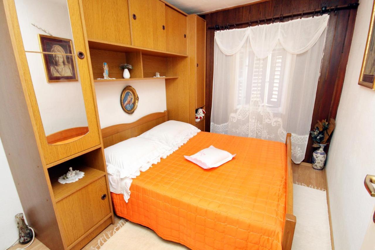 Apartments By The Sea Pucisca, Brac - 770 Dış mekan fotoğraf